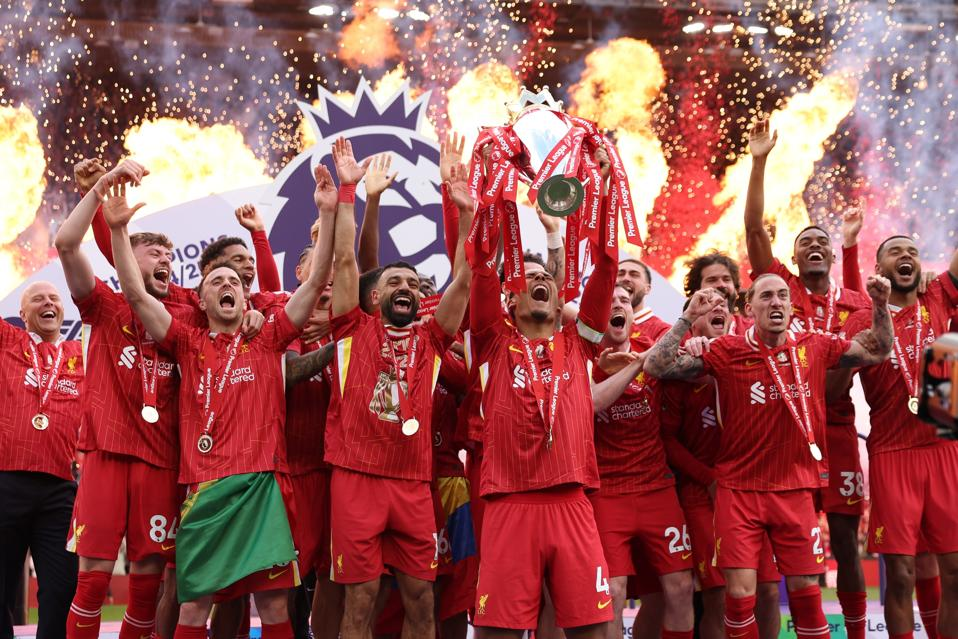 英超最低积分TOP7|崩盘赛季回顾 | 连败、换帅与数据真相 英超最低积分TOP7|崩盘赛季回顾 | 连败、换帅与数据真相