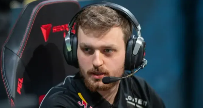 Astralis vs B8｜PGL大师赛2025｜赔率分析与投注指南