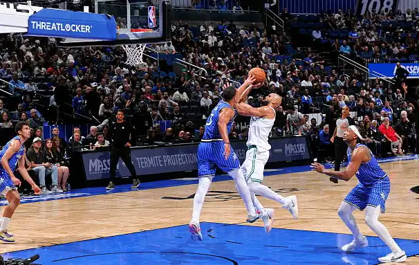 76人 - 凯尔特人｜实力对比｜赔率走势｜投注指南｜NBA博彩预测11月12日