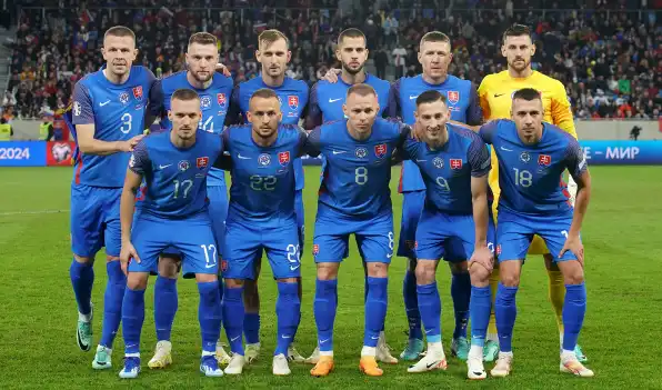 世预赛欧洲区｜德国 vs 斯洛伐克｜小组形势、实力解析、赔率及投注指南