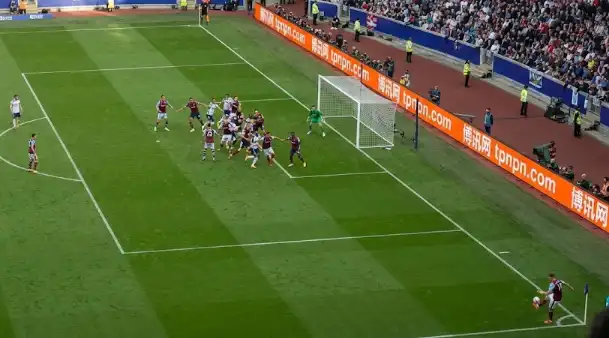 亚冠前瞻:上海海港vs首尔FC深度分析,背水一战主队能否赢盘反弹? 亚冠前瞻:上海海港vs首尔FC深度分析,背水一战主队能否赢盘反弹?