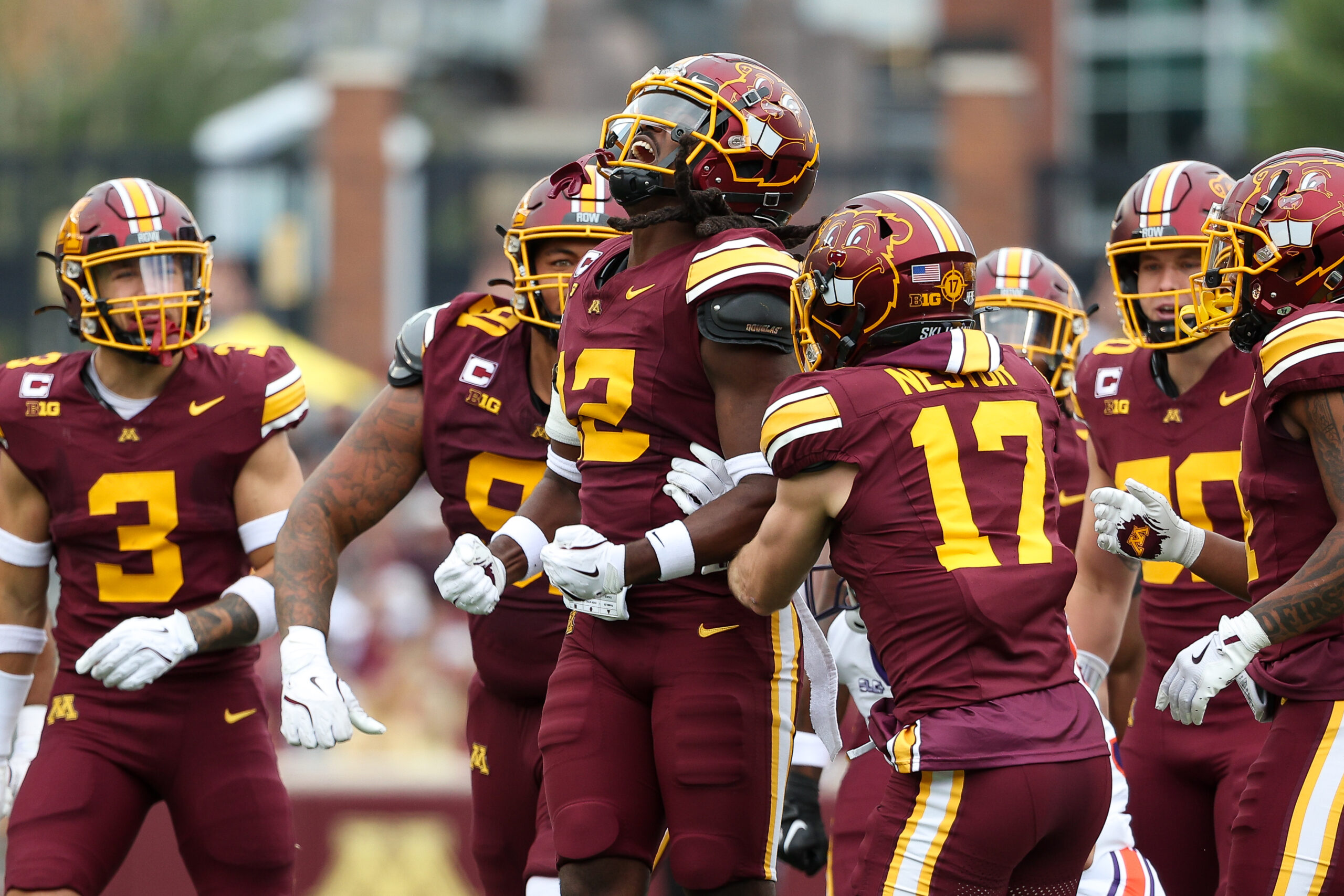 明尼苏达大学对阵加州大学预测 | 推荐及赔率