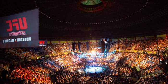 马戈梅德·安卡拉耶夫 vs 亚历克斯·佩雷拉 | UFC 320赔率 | 时间与预测