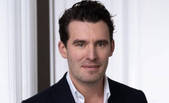 Fantasma游戏公司让约翰逊重新担任舵手