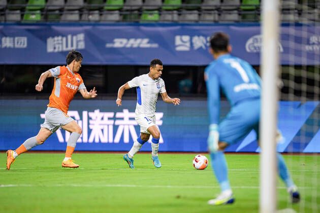 天津泰达对上海申花的预测,上海之花在这场冲突中被低估了