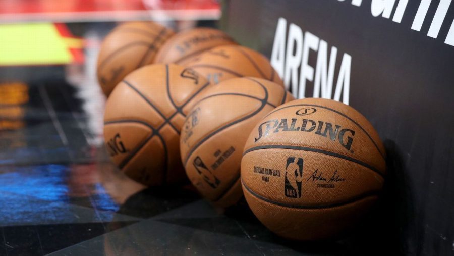 NBA,雷霆队与鹈鹕队比赛结束时出现多次漏判