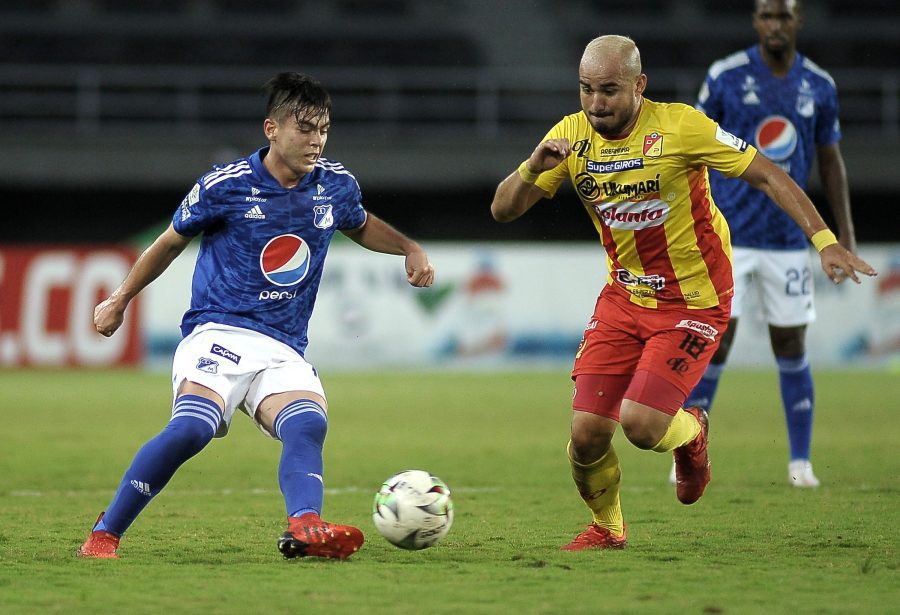 佩雷拉vs米洛纳里奥斯预测,米罗纳里奥斯能否保持其统治地位？