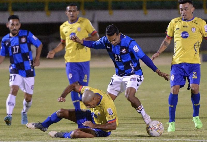 圣菲对博亚卡-奇科足球俱乐部的预测： 圣达菲能否取代博亚卡-奇科的头把交椅？