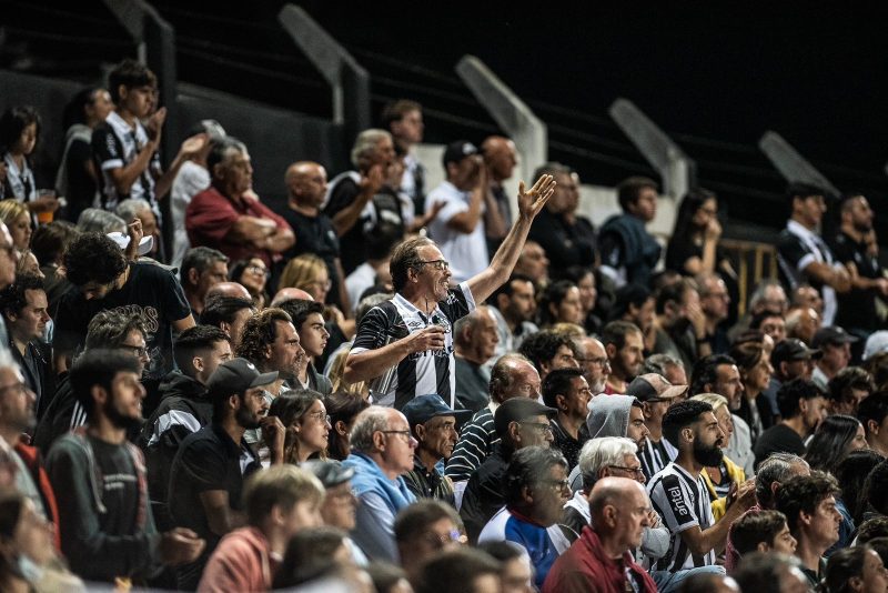 塞罗拉尔戈对蒙得维的亚流浪者的预测,希望最大限度地提高进球率的球队