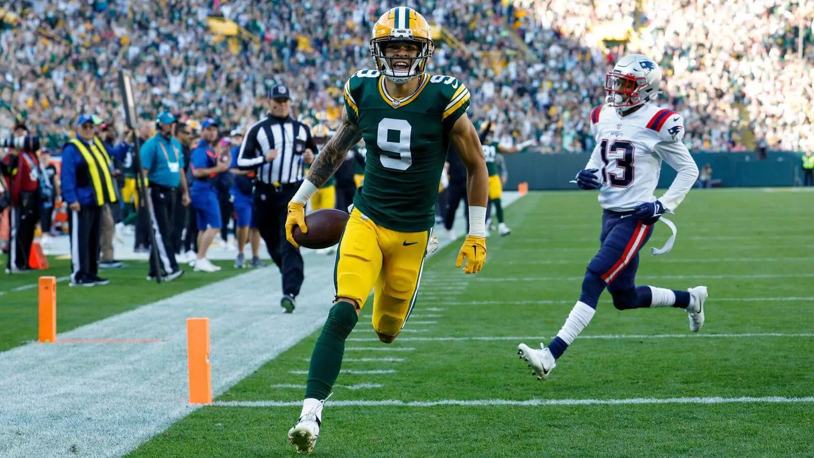 迈阿密海豚队对绿湾包装工队 投注建设者