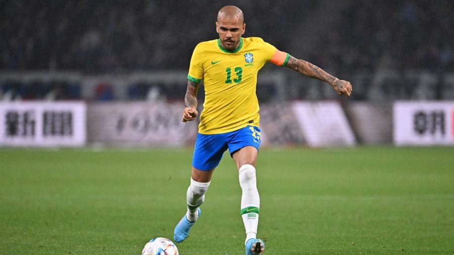 报告,达尼-阿尔维斯被指控性侵犯