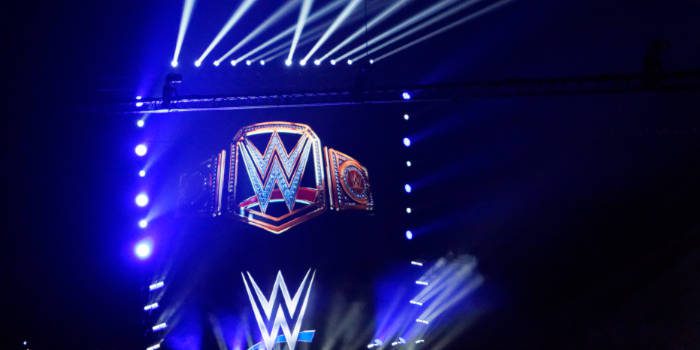 UFC和WWE在210亿美元的历史性交易中合并，创建新的公开上市公司