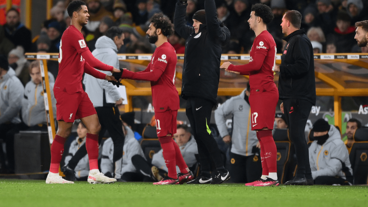 如何观看纽卡斯尔联队对利物浦,周六英超比赛的直播、电视频道、开始时间