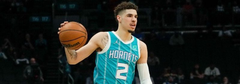 NBA投注赔率、推荐和预测的前三名,周一