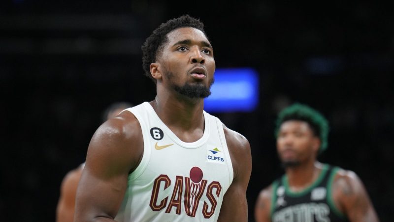 一个月的NBA全明星和奖项