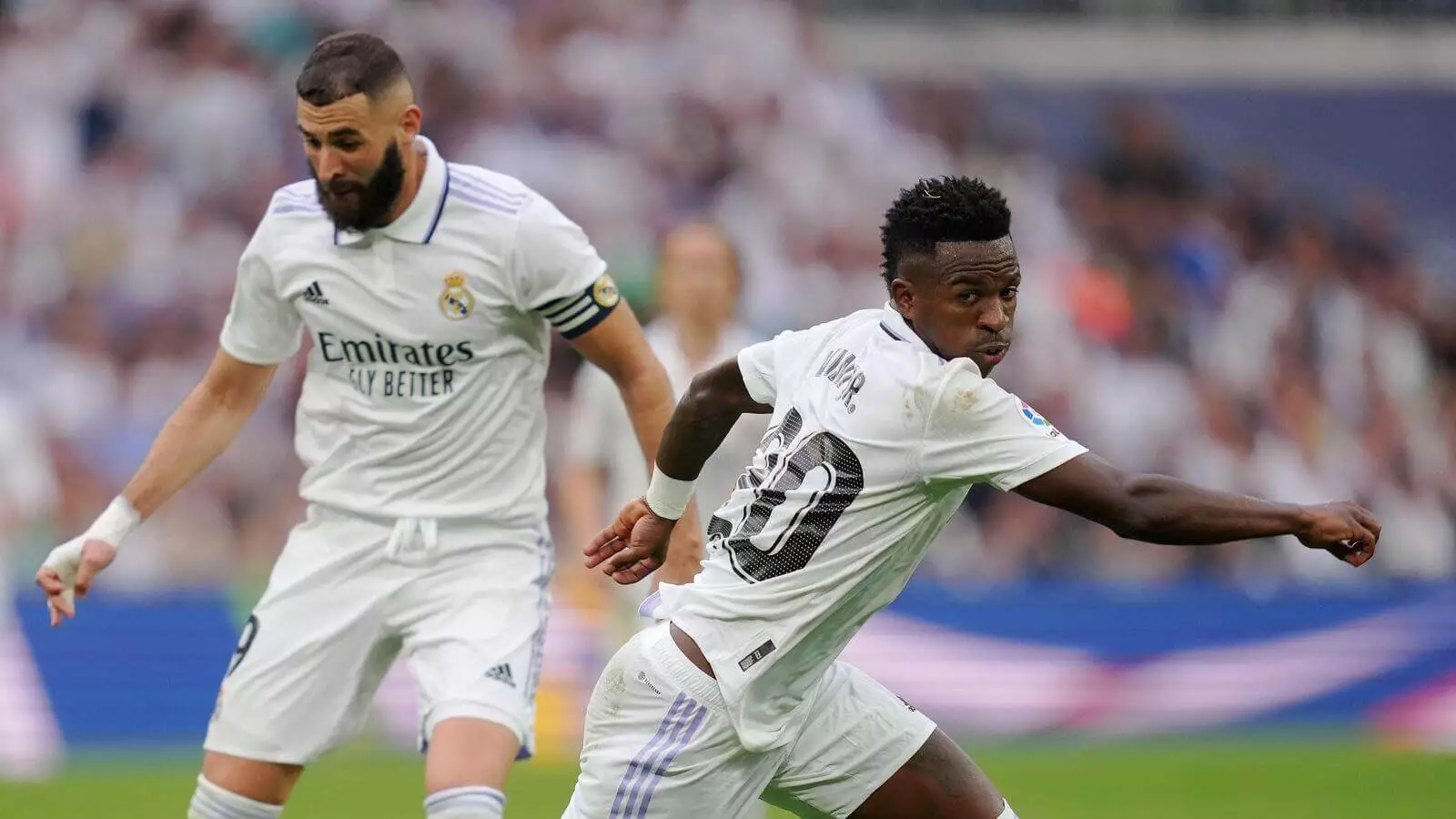 10月18-19日周中纸牌和角球技巧