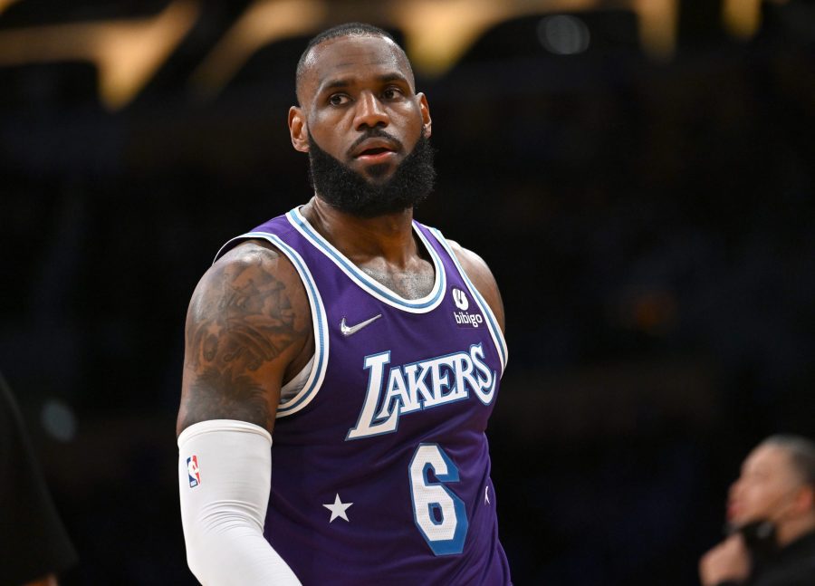 洛杉矶湖人队对印第安纳步行者队的NBA盘口预测，赔率