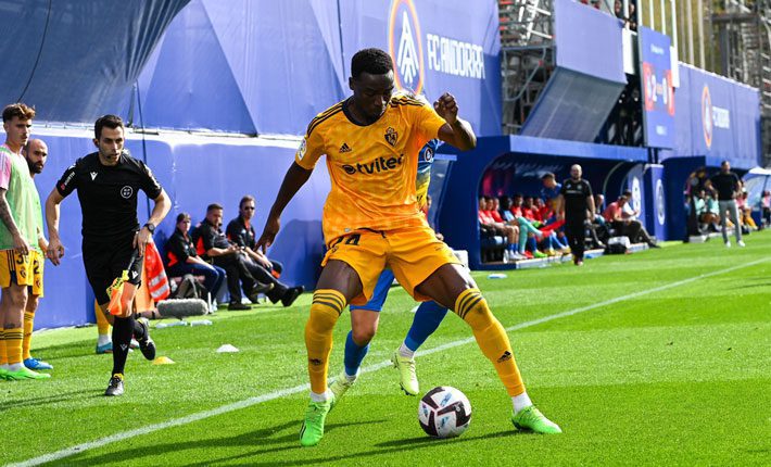 马拉加和庞费拉迪纳在塞贡达区的底层战斗中平分秋色