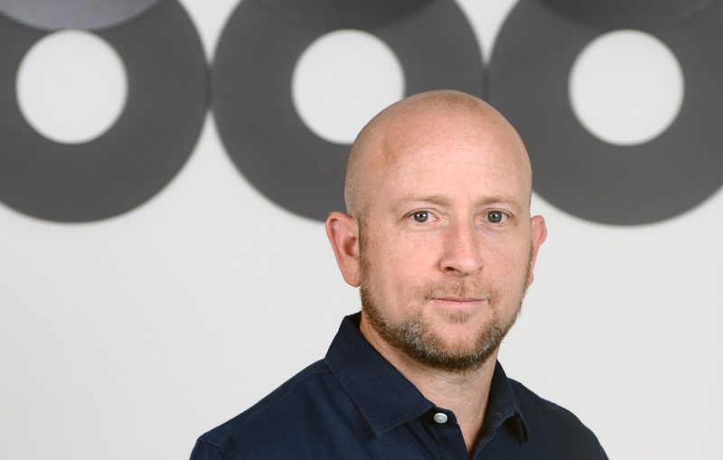 帕兹纳辞去888首席执行官职务