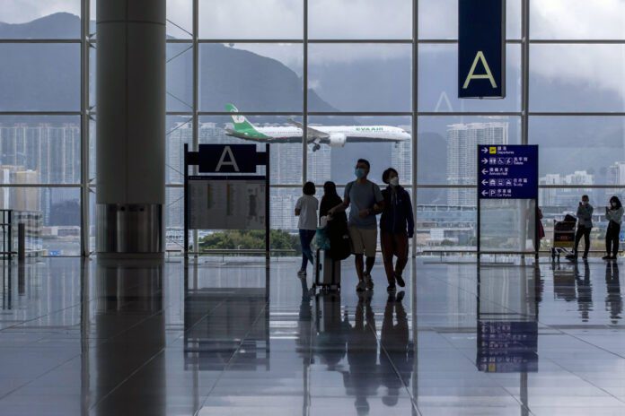 香港Covid政策转变，削减检疫，解除航空禁令