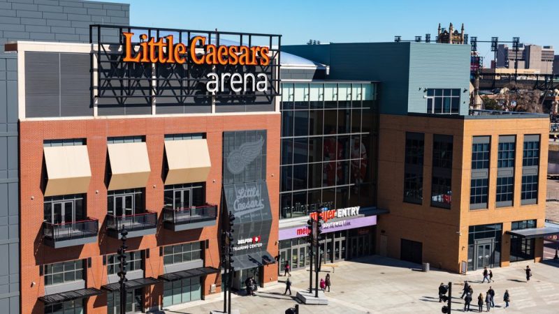 扑克之星与底特律红翼队结成多年的赞助关系