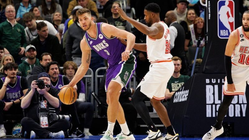 消息人士透露,雄鹿队本赛季余下时间与伦纳德签约