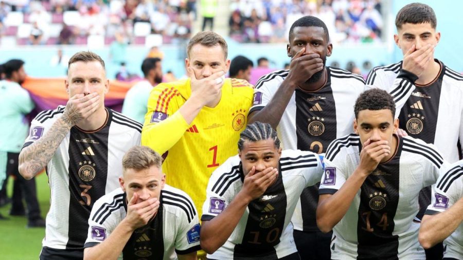 德国抗议国际足联在世界杯上禁止 “OneLove “臂章的决定：”人权是不可谈判的