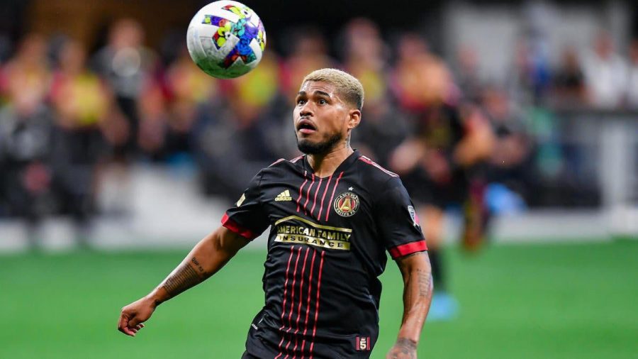 转会新闻，传闻,迈阿密国际米兰盯上了约瑟夫-马丁内斯，南安普顿抓住了米斯拉夫-奥西奇，那不勒斯得到了贝雷斯基