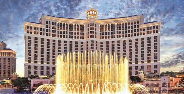 澳门复苏缓慢，穆迪下调美高梅度假村的评级