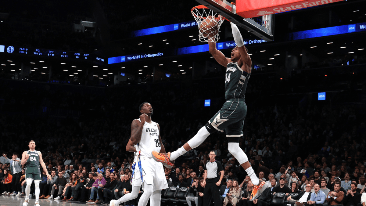 红火的雄鹿队以逆转战胜篮网队的方式完成了2月份的完美表现