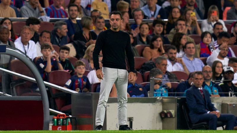 哈维：巴萨欧冠小组出局将是巨大打击