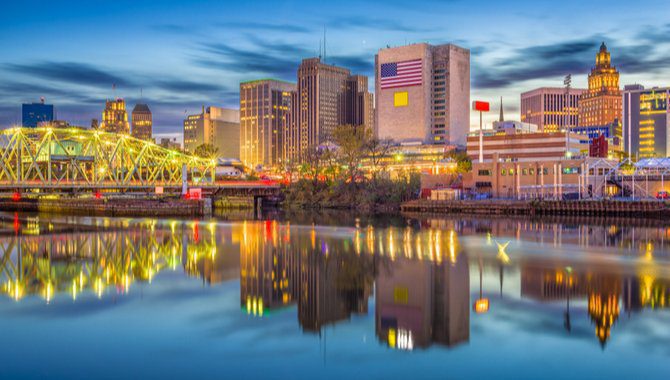 新泽西州体育博彩公司报告 2 月份投注近 10 亿美元