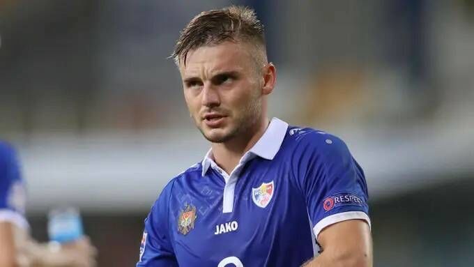 摩尔多瓦对法罗群岛的预测： E组局外人