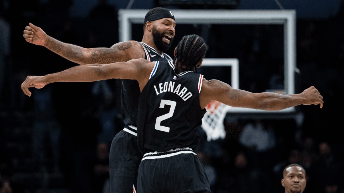 观察,卡瓦伊-伦纳德在对阵黄蜂队的比赛中打进制胜一球 脚踝受伤后回归快船队