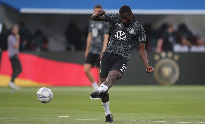 西班牙和德国为E组紧张的对决做好准备