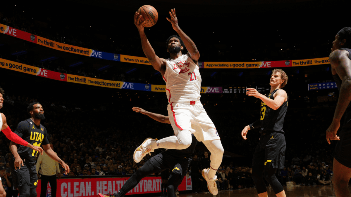 76人队的乔尔-恩比德重新进入NBA的MVP话题，以59分的爆发力为周末画上句号