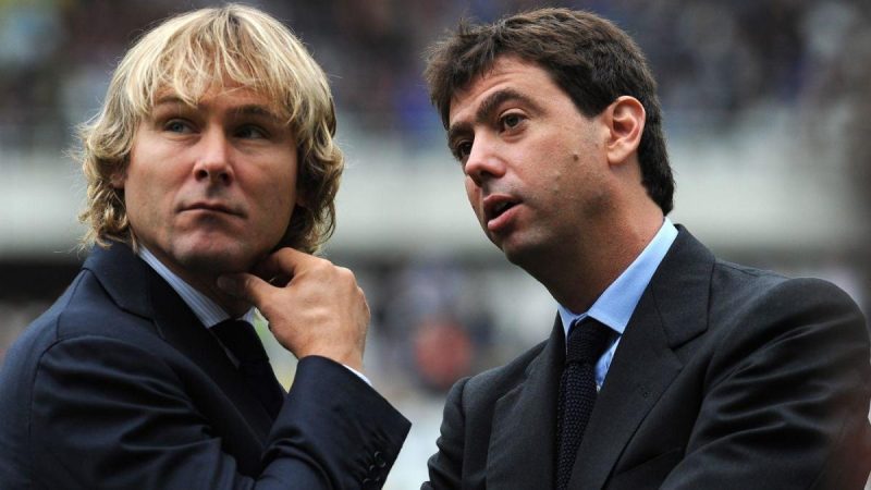 尤文图斯董事会成员辞职令人震惊,安德里亚-阿涅利和帕维尔-内德维德退出传奇的意甲球队