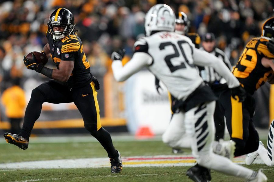 最佳钢人队对小马队的同场竞猜（MNF