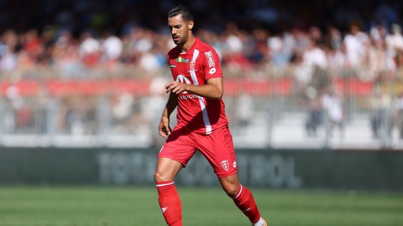 马利在持刀袭击后休战三个月