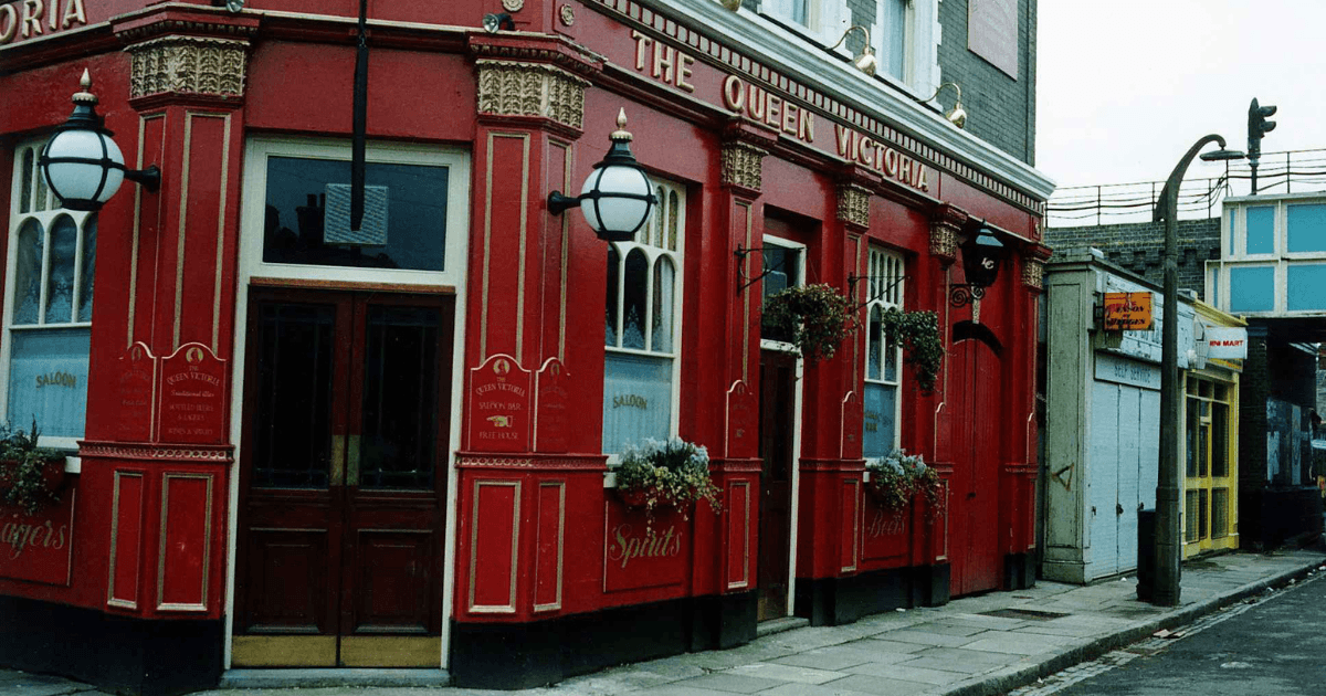 《东区人》赔率 | 罗茜·米切尔回归最被看好 | 希尔莉仍缺席