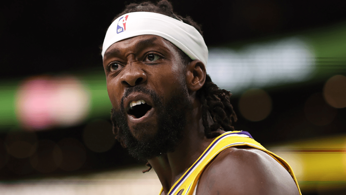 帕特里克-贝弗利使用摄像机使湖人队获得NBA历史上最奇怪的技术犯规之一