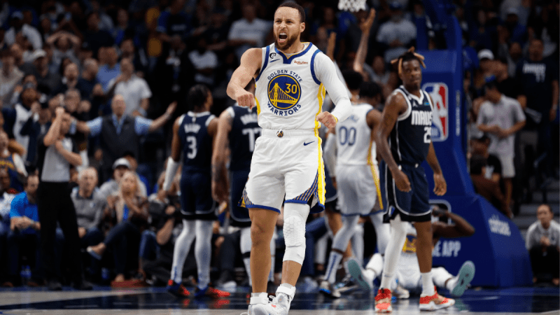 勇士队战胜小牛队，取得马克-杰克逊时代以来最大的常规赛胜利