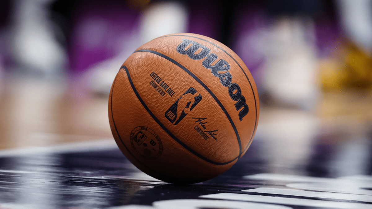 高调的NBA训练师Rob McClanaghan因强奸指控被捕