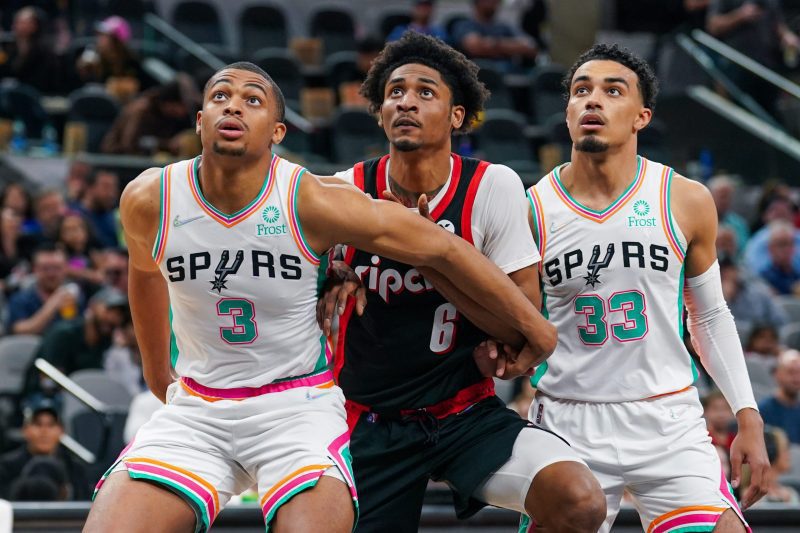 马刺VS篮网预测--NBA预测与赔率