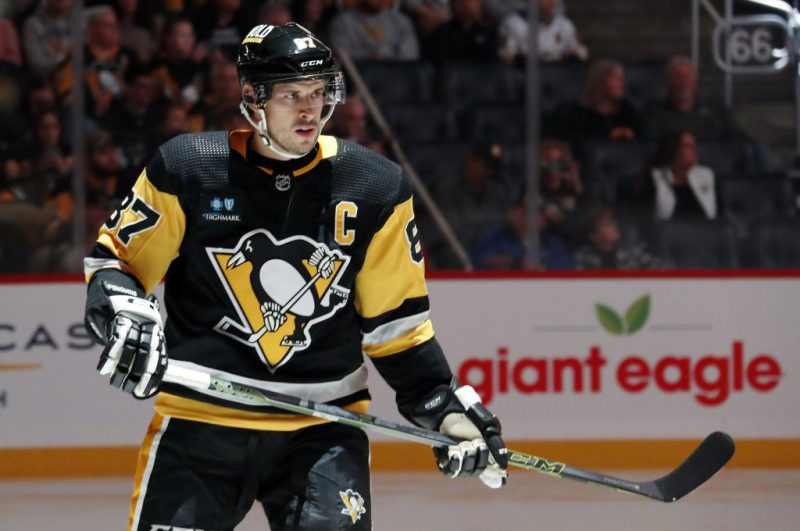 周六（10月15日）闪电队对企鹅队的赔率、选择和预测