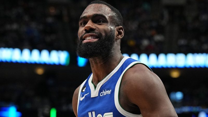 NBA球员的得分和盘口预测,布拉德利-比尔、克里斯-保罗、小蒂姆-哈达威和他的妻子