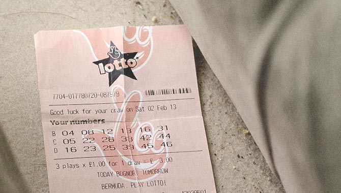 分析师 柯莱特撤诉对彩民来说是个 “好消息”；但IGT没有变化