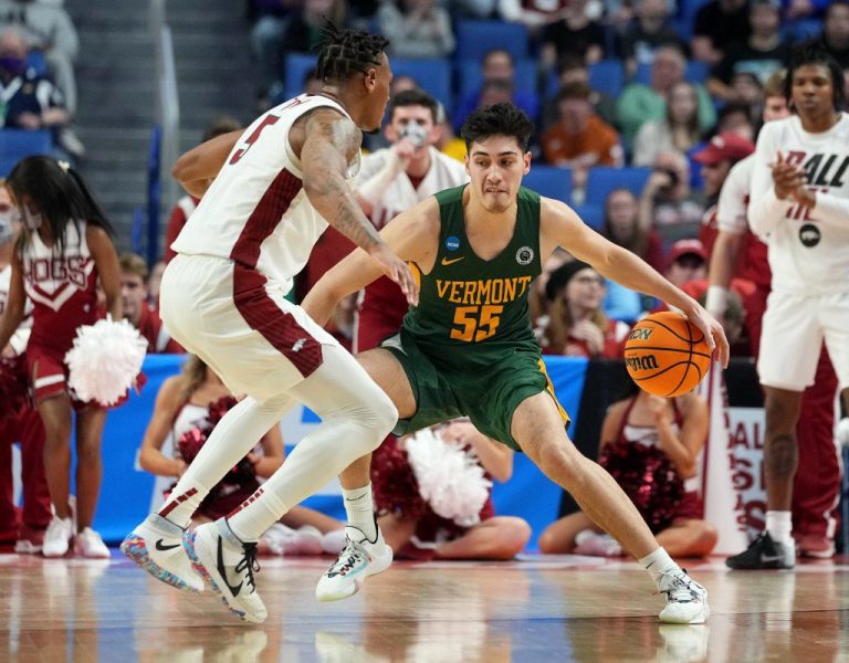 罗威尔大学VS佛蒙特大学AE锦标赛的赔率、盘口和预测