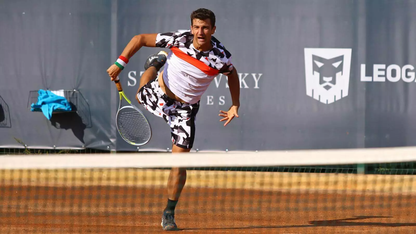 ATP里卡多-博纳迪奥对奥列克西-克鲁蒂克最佳投注