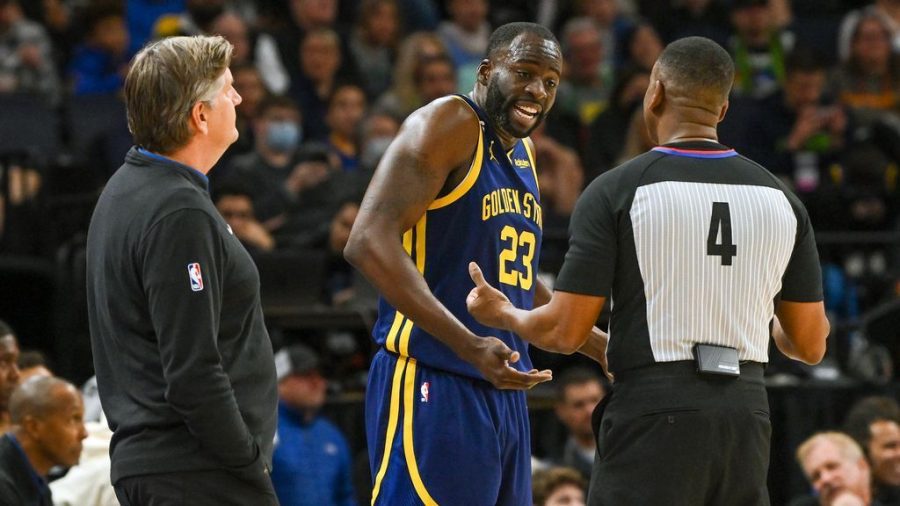 格林称技术犯规是 “疯狂的”,斯蒂芬得到一个支持